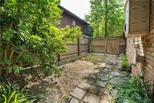 3761 Ashford Dunwoody Rd NE, Brookhaven, GA 30319 - Photo 27