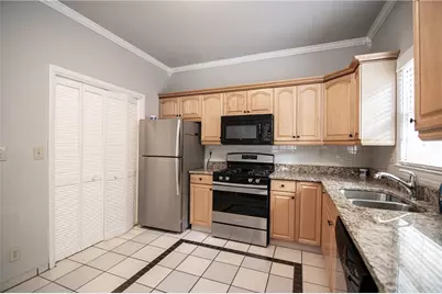 3761 Ashford Dunwoody Road NE #6, Brookhaven, GA 30319 - Photo 9