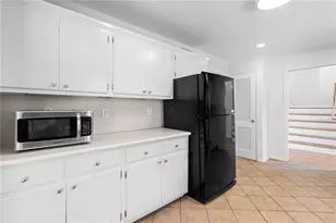 274 Land O Lakes Ct NE, Atlanta, GA 30342 - Photo 11