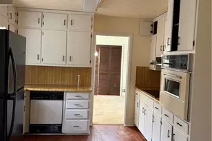 5252 Enchanted Cove SW, Lilburn, GA 30047 - Photo 7