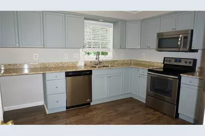 3763 Ashford Dunwoody Road NE #6, Brookhaven, GA 30319 - Photo 9