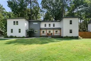 3899 Carlton Dr, Atlanta, GA 30341 - Photo 59