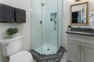 3899 Carlton Dr, Atlanta, GA 30341 - Photo 41