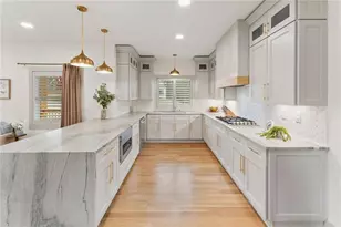 3899 Carlton Dr, Atlanta, GA 30341 - Photo 17