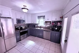 4135 Tanglewood Rd SE, Snellville, GA 30039 - Photo 11