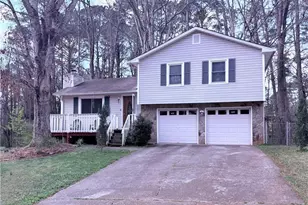 4135 Tanglewood Rd SE, Snellville, GA 30039 - Photo 1