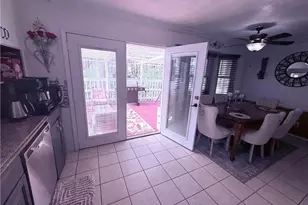 4135 Tanglewood Rd SE, Snellville, GA 30039 - Photo 5