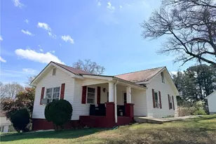 131 E Killian St, Canton, GA 30114 - Photo 1