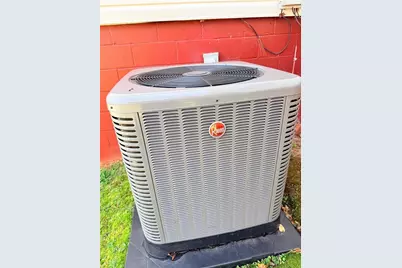 131 E Killian Street, Canton, GA 30114 - Photo 25