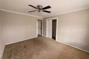 4629 S Woodlake Ln SE, Conyers, GA 30013 - Photo 9