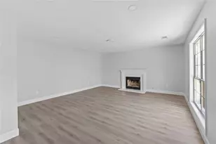 1150 River Overlook Ct, Lawrenceville, GA 30043 - Photo 13