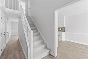 1150 River Overlook Ct, Lawrenceville, GA 30043 - Photo 5