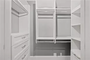 2575 Peachtree Rd NE, Atlanta, GA 30305 - Photo 23