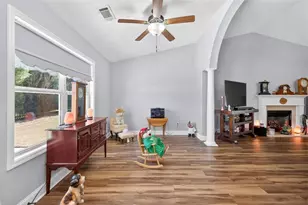 1411 Silvergate Way, Winder, GA 30680 - Photo 9