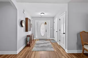 1411 Silvergate Way, Winder, GA 30680 - Photo 5