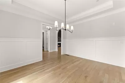 4860 Grandview Court, Flowery Branch, GA 30542 - Photo 7