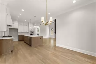 4860 Grandview Ct, Flowery Branch, GA 30542 - Photo 17