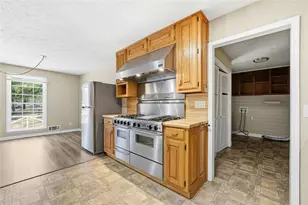 2401 Ebenezer Rd SE, Conyers, GA 30094 - Photo 23