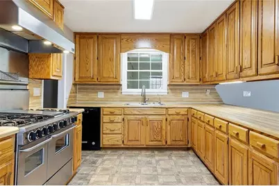 2401 Ebenezer Road SE, Conyers, GA 30094 - Photo 21