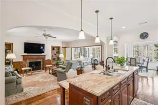 2025 Breckenridge Dr, Atlanta, GA 30345 - Photo 9