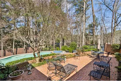 2025 Breckenridge Drive, Atlanta, GA 30345 - Photo 37