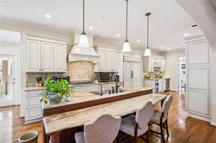 2025 Breckenridge Dr, Atlanta, GA 30345 - Photo 11