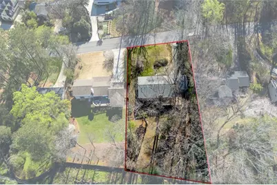 6570 Cherry Tree Lane NE, Sandy Springs, GA 30328 - Photo 43