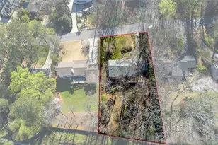 6570 Cherry Tree Ln NE, Sandy Springs, GA 30328 - Photo 43