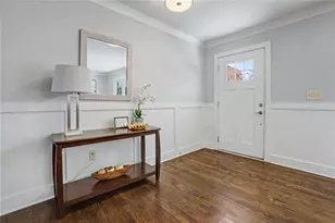 6570 Cherry Tree Ln NE, Sandy Springs, GA 30328 - Photo 7