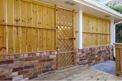 6570 Cherry Tree Lane NE, Sandy Springs, GA 30328 - Photo 35