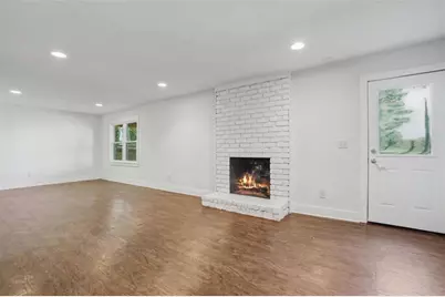 6570 Cherry Tree Lane NE, Sandy Springs, GA 30328 - Photo 27