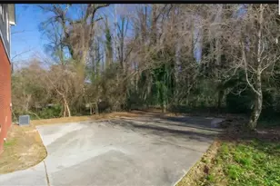 1021 Ada Ave NW, Atlanta, GA 30318 - Photo 5