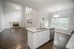 755 Sheridan Ridge Ct, Alpharetta, GA 30022 - Photo 17