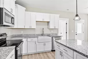 152 Washington St, Dalton, GA 30721 - Photo 9