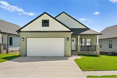 152 Washington St, Dalton, GA 30721 - Photo 3