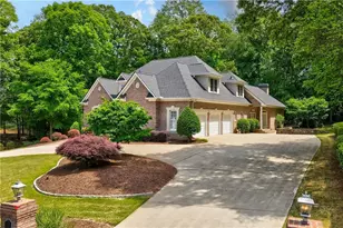 1975 Tee Dr, Braselton, GA 30517 - Photo 3