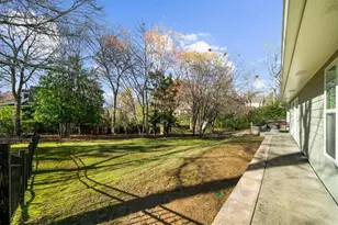 250 W Peachtree St, Norcross, GA 30071 - Photo 49