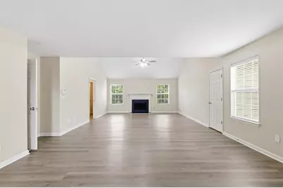 7250 Cavender Drive SW, Atlanta, GA 30331 - Photo 21