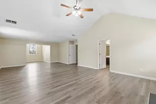 7250 Cavender Dr SW, Atlanta, GA 30331 - Photo 19