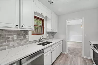 10 Gentry Drive, McDonough, GA 30252 - Photo 7