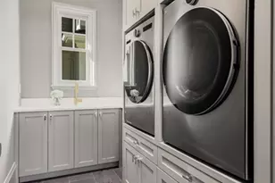 1323 N Highland Ave NE, Atlanta, GA 30306 - Photo 29