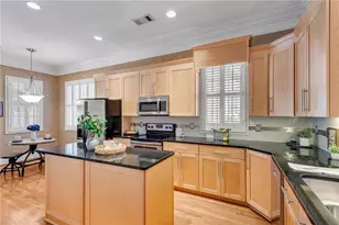 8310 Parker Pl, Roswell, GA 30076 - Photo 11