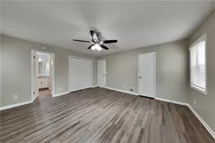 355 Ridgemont Dr, Lawrenceville, GA 30046 - Photo 9