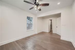 1688 Oak Knoll Cir SE, Atlanta, GA 30315 - Photo 21