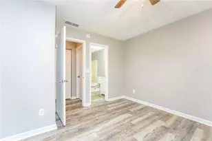 5354 Cherry Wood Dr, Stone Mountain, GA 30083 - Photo 11