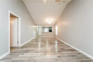 5354 Cherry Wood Dr, Stone Mountain, GA 30083 - Photo 3