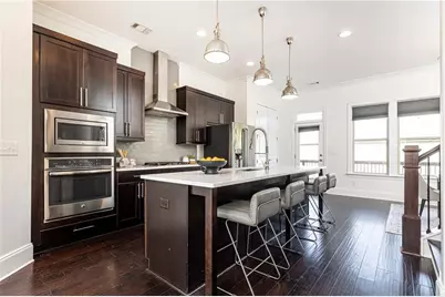 2160 Prestwick Court, Atlanta, GA 30319 - Photo 7