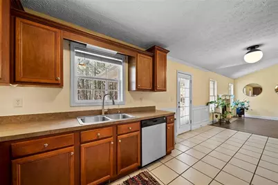 294 Pine Ridge Circle, Winterville, GA 30683 - Photo 11