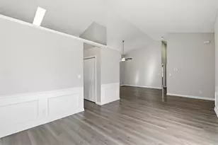 875 Oaklen View Dr, Sugar Hill, GA 30518 - Photo 13