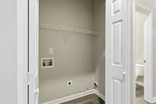 875 Oaklen View Dr, Sugar Hill, GA 30518 - Photo 27